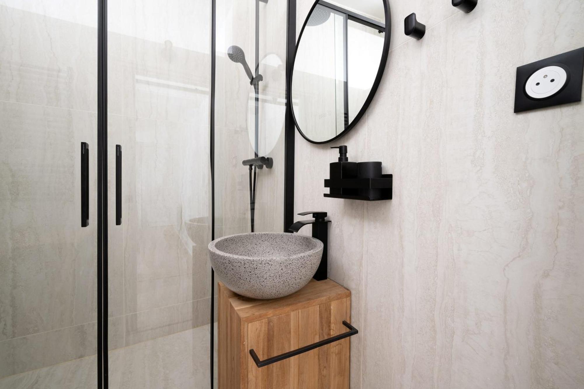 Charming For 2 In The Heart Of - Welkeys Appartamento Parigi